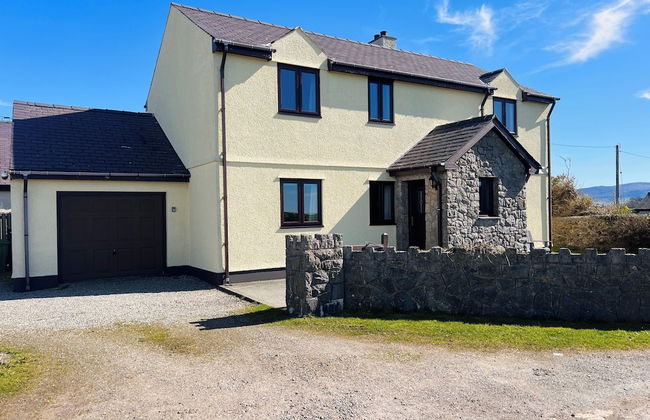 Detached Farmhouse 4 Bed/sleeps 9, Mountain Views! - Foto 38