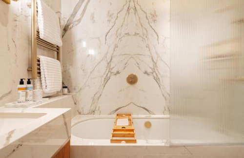 Claridge House by SLO - Photo 15