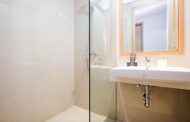 Strategic 2Br At Sedayu City Suites Kelapa Gading Apartment - Photo 20