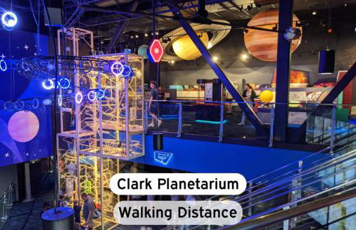 Unique SLC Getaway 2-Bed, 2-Bath with Fire Pit - Foto 16