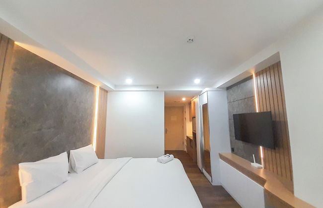 Tranquil And Modern Studio At Mataram City Apartment - Foto 2