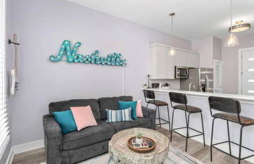 1st Floor Condo No Steps - 2 miles to Downtown - Foto 1