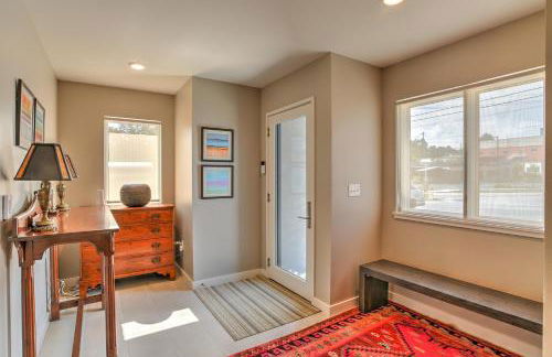 Luxe Townhouse with Garage and Terrace - Foto 2