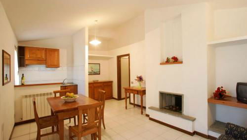 Appartamenti in Villa e Casali a Giannella - Foto 3