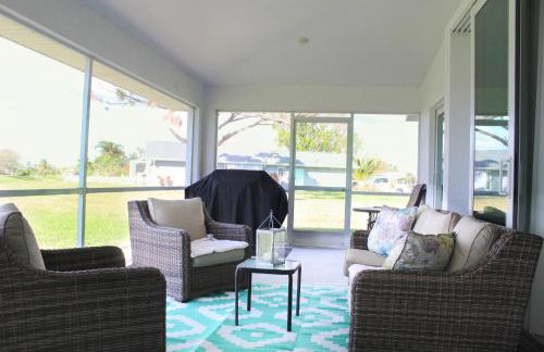 Paradise Home, Tranquil canal view 3-BDR in Golfers paradise - Foto 44