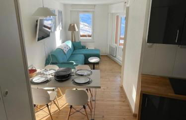 Les Ménuires - Appart 2 pièces 4 pers - Balcon plein SUD - Ski aux pieds - Foto 1