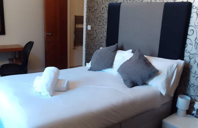 Kensington House by Warren Collection - Photo 8