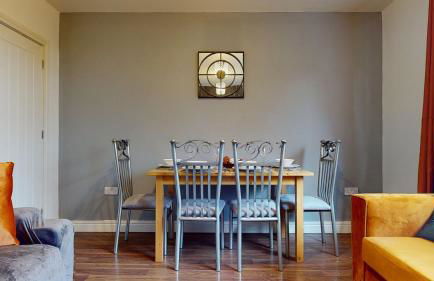 Cosy 2 bed Apartment 1st Floor Business & Leisure Parking and Wifi by Jesswood Properties - Foto 13