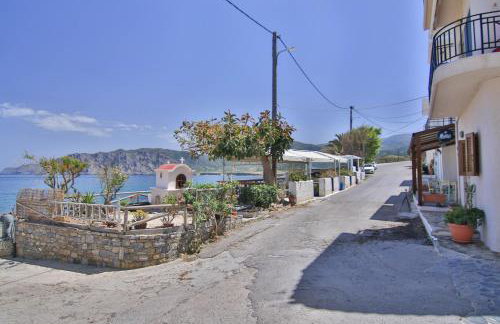 The Wave House By Plakalona Villas & Apartments - Photo 20