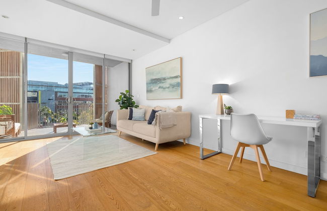 Waterloo St Apartments by Urban Rest - Photo 9