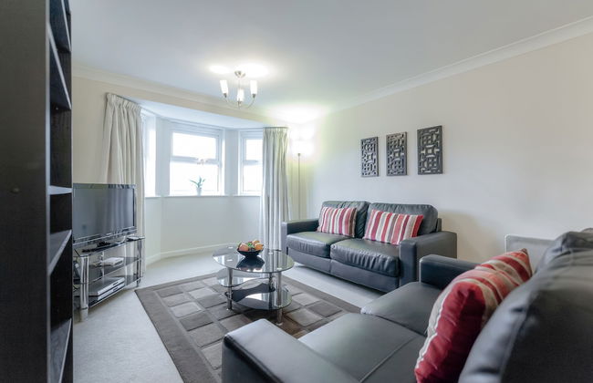 Roomspace Apartments-Courtyard Guildford - Foto 1