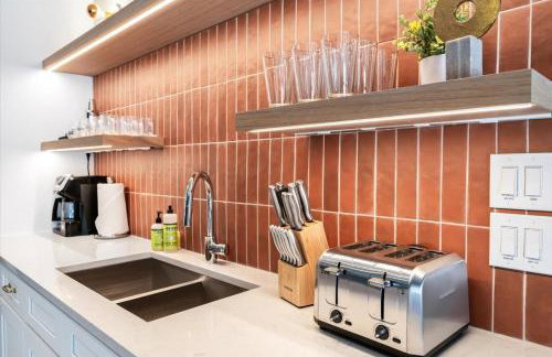 Hot Tub Pool + Firepit + Gameroom ~ Guesthouse - Foto 56