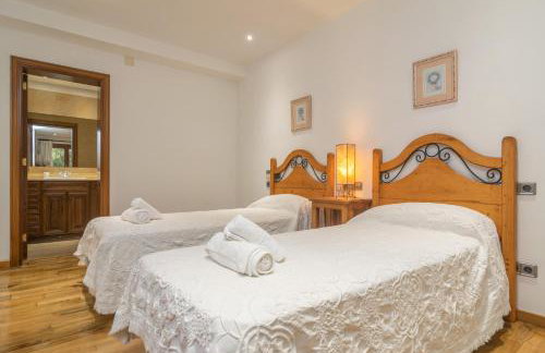 CAN MIR SA POSADA DES PAGÈS - Luxury villa with private pool and free WiFi. - Foto 44