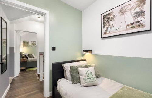 Dashing and Distinctive Dwelling w Rooftop Garden - Foto 18