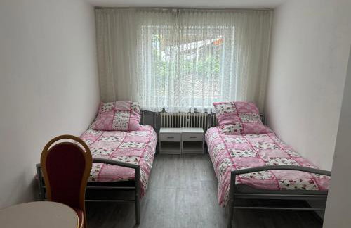 Unterkunft mit guter ÖPNV-Anbindung - Foto 4