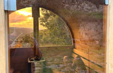 Monkey Tiny Barnhouse with amazing views at ZevariClub! - Foto 42