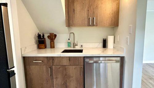 Chic, Cozy & New Prime location with AC, Street Parking #4 - Foto 2