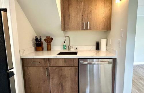 Chic, Cozy & New Prime location with AC, Street Parking #4 - Foto 2