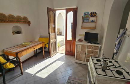 Villa Aurora con vista mozzafiato su Strombolicchio - Foto 8