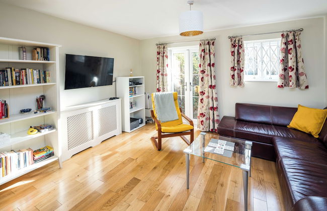 Fantastic Stay In Canary Wharf 2 Bedroom - Photo 18