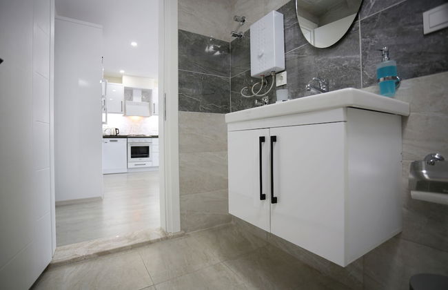 Bright House Apart - Photo 29