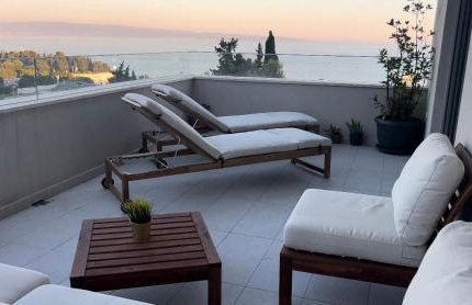 Splendid Split View apartment - Photo 2