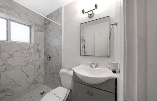 Peacock Villa 2 by Dream Vacation - Foto 26