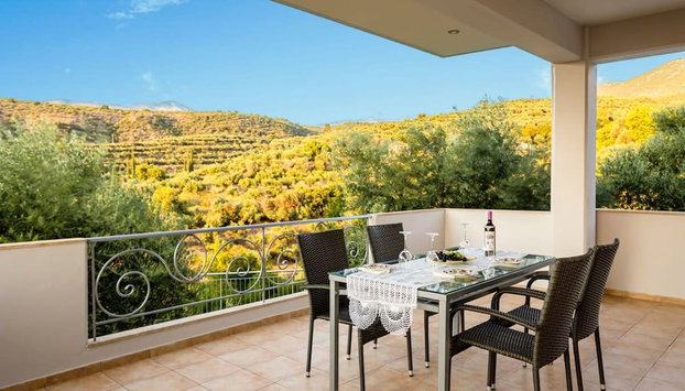 Kitries Summer Getaway - Eden Cozy Suite - Foto 2, Habitación