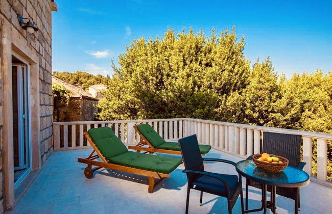 Beautiful 4-bed Villa for up to 10 Guests - Foto 14