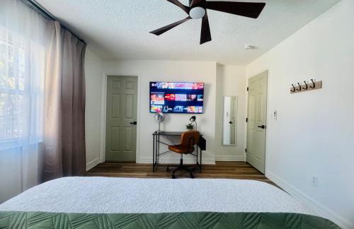 Tropical escape Pool Garden & Patio Near Tampa - Foto 23