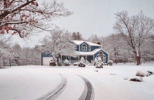Lux estate! Hot tub, 8 acres, firepit, game room, private pond, EV, lots of privacy, 10 mins to town - Foto 73