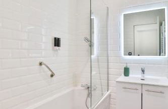 LE LUCIEN Eco-Appart'Hôtel - Angouleme - Centre - Wifi - Parking privé - Classé 4 étoiles - Foto 45