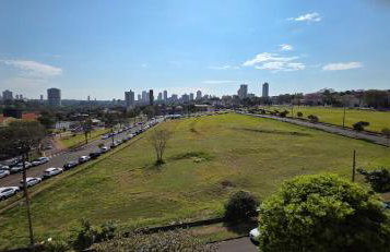 Apto Familiar, Garagem, WiFi Rápido, Maringá - Foto 18