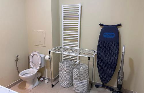 Family's house - Villa proche de la vallée village et Disneyland paris ,2 parkings, air condition - Foto 12