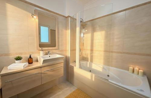 Villa Madeira mit Blick auf den Hafen - Foto 12