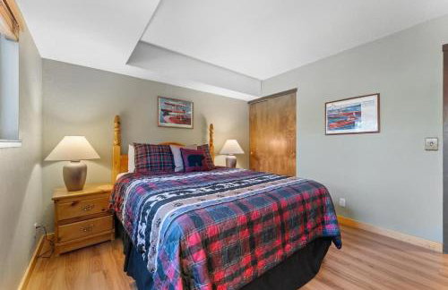 Bristol's Edge - Photo 21