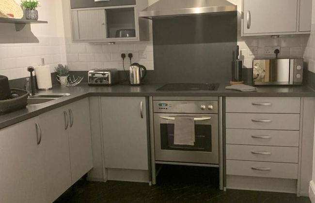 Absolute Stays At The Qube - Families Contractors, Free Wifi - Foto 5