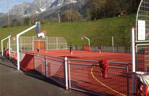 Logement mansardé dans maison avec jardin en bord de piste, vue montagne - Foto 17