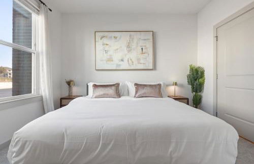 Stylish Ground Floor 2BR 2BA with Private Patio - Foto 31