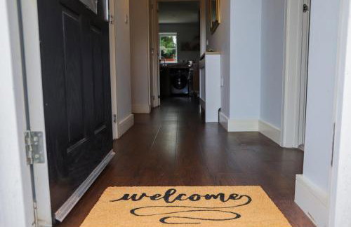 Group-Friendly 4-Bedroom-Guests 7-Ideal for Contractors Stay - Foto 26