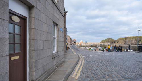 Stonehaven ground floor home with a spectacular harbour view. - Foto 2