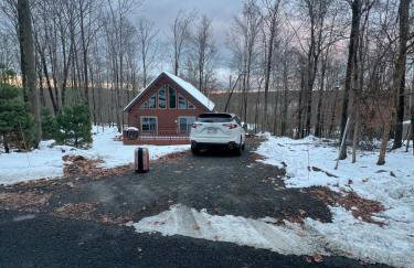 Luxury Cabin with Outdoor HotTub-NEW Construction - Foto 49