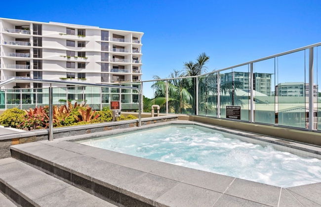 Luxury Beachfront Stay in Kirra - Photo 21