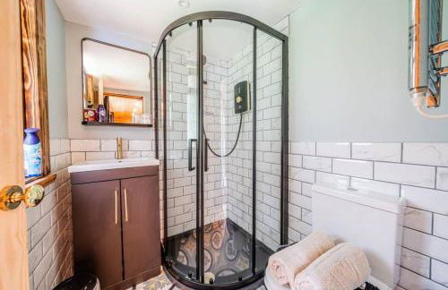 Cadnam Cottage with Private Hot Tub, New Forest - Foto 6