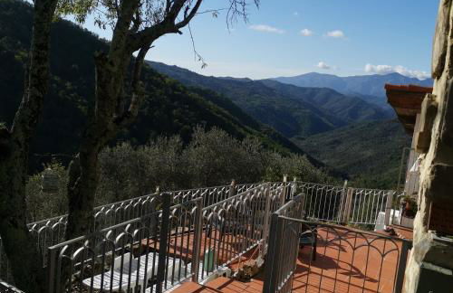 House - Sleeps 5 Scenic Views Fireplace & Garden - Foto 36