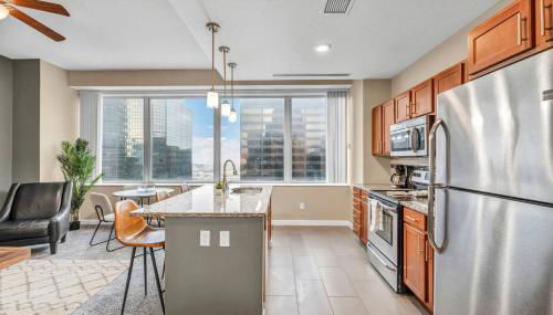 Downtown Suite w/ Amazing Views - Foto 2