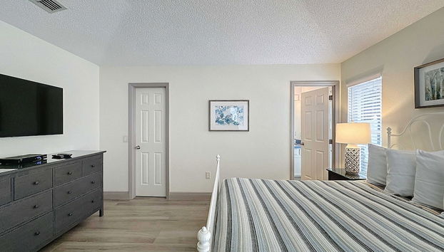 South Facing Golf Course Villa, Updates Throughout! - Foto 2, Habitación