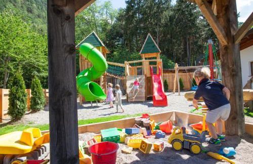 Ramilia Family Apartments Restaurant & Pizzeria - Foto 26