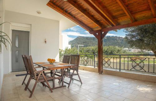 Propodes Luxury Villa - Photo 17