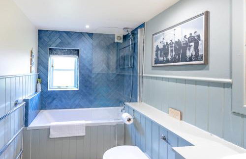 Wilf's Barn, romantic cottage with free parking - Foto 24